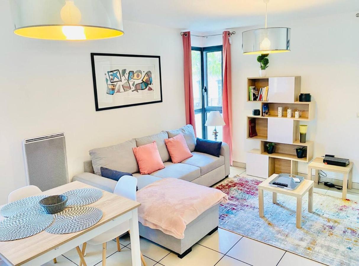 2 Avec Balcon Et Parking